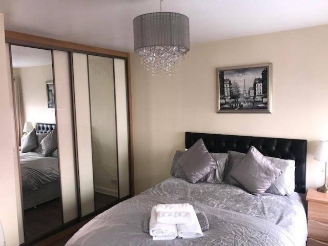 Trinity Apartments Four 1-Bedroom Apts Waterford City Centre Buitenkant foto