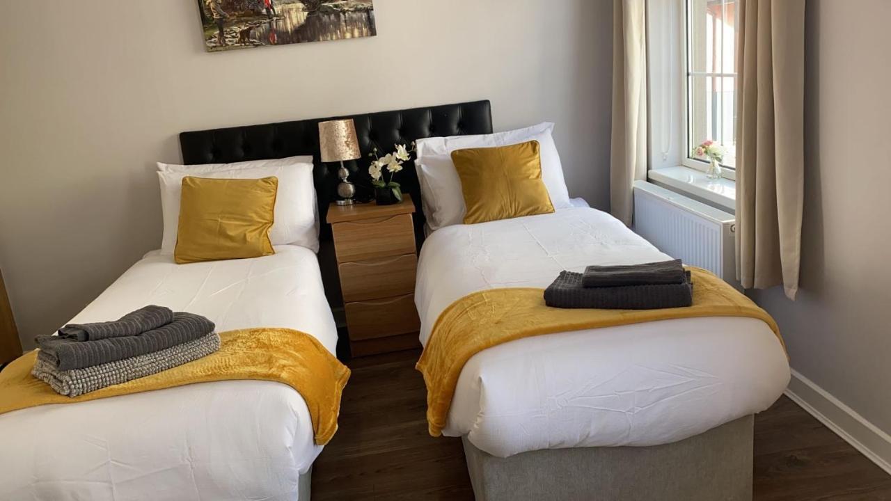 Trinity Apartments Four 1-Bedroom Apts Waterford City Centre Buitenkant foto