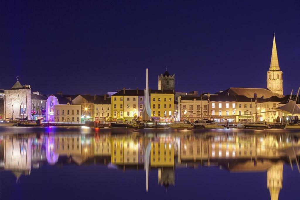 Trinity Apartments Four 1-Bedroom Apts Waterford City Centre Buitenkant foto